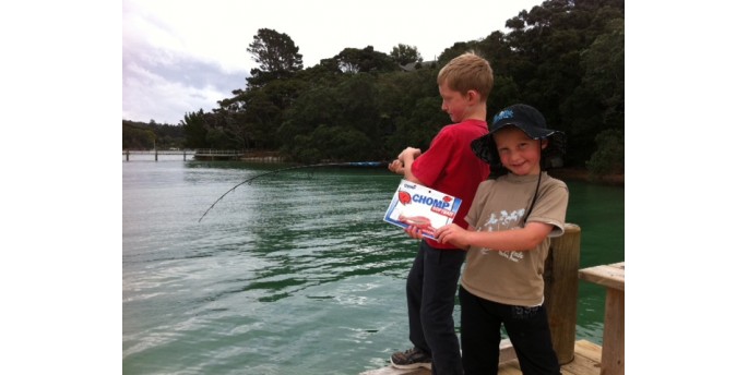 Chomp - Get Hooked On Fishing